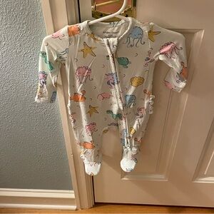NWT Angel Dear Bamboo Sea Creature Print Ruffle Back Footie Pajama 0-3M